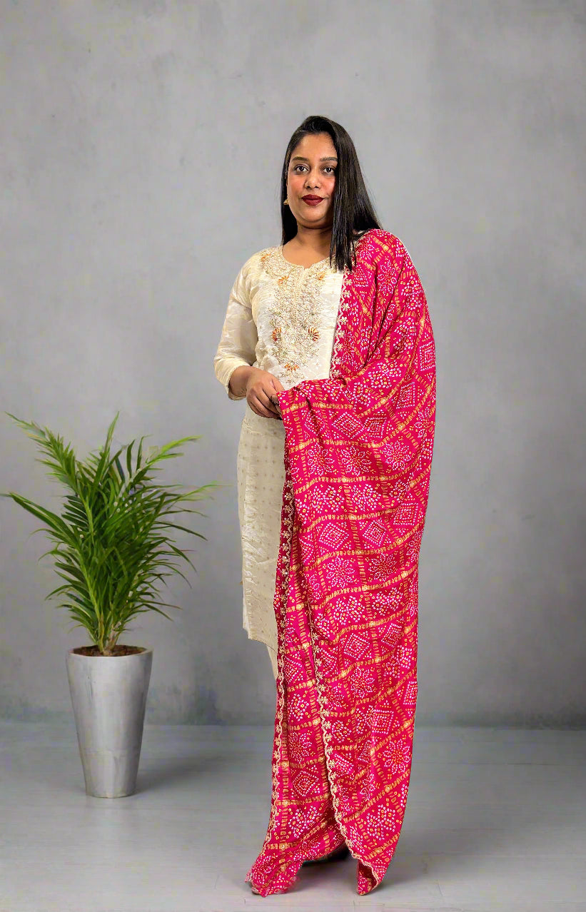 Off White Kurta With Pink Bandhani Dupatta