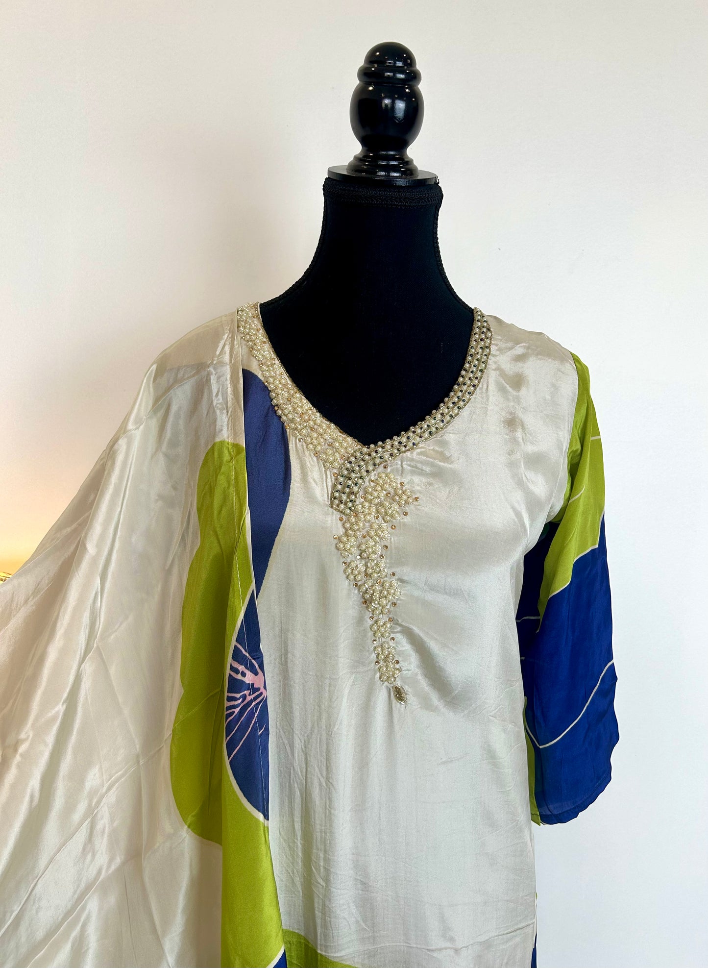 Off White Kurta Set